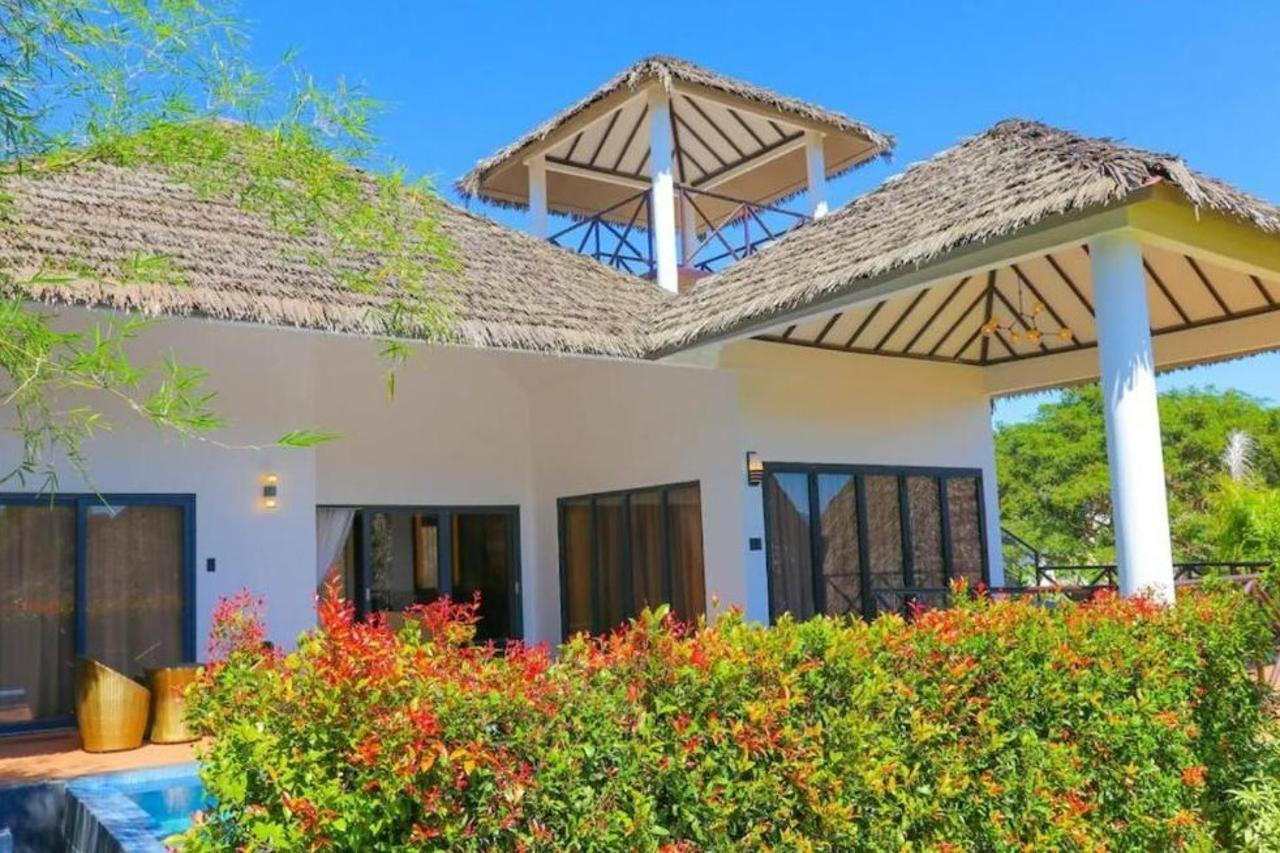 Safari Hotel And Villas Powered By Cocotel Bulala Esterno foto